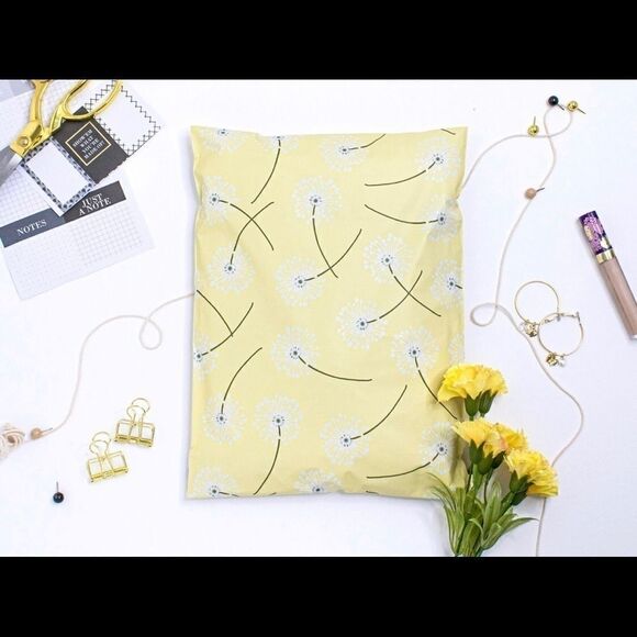 Poly Mailers 10x13 12x15.5 14x17 LOvE beats 💗 - Picture 8 of 16